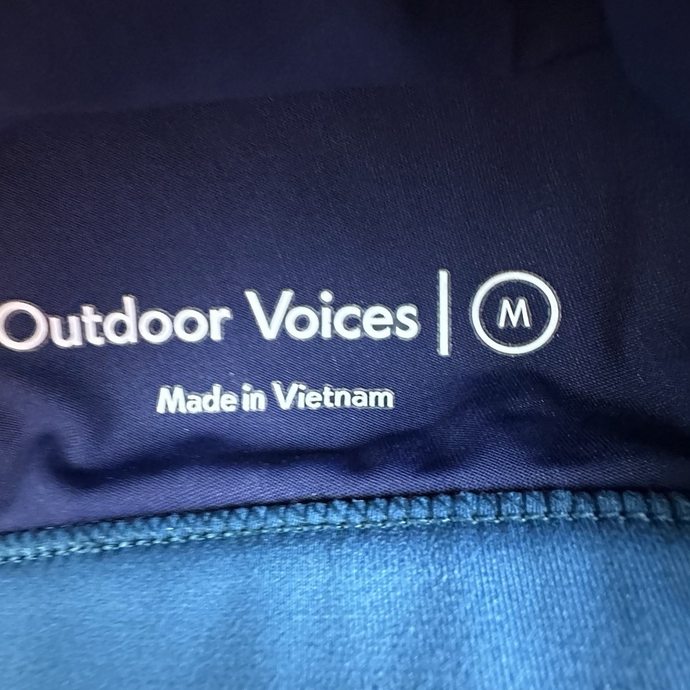 Outdoor Voices All Time Sports Bra Womens Medium Lightweight Performance Gym Run - Picture 7 of 10